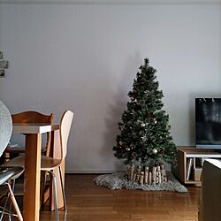 部屋全体/クリスマス/クリスマスツリー/natural/ムートンラグ...などのインテリア実例 - 2023-11-15 16:07:24