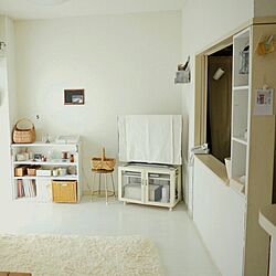 部屋全体/ラグ/DIY/仕切り壁/白い部屋...などのインテリア実例 - 2014-05-17 22:11:03