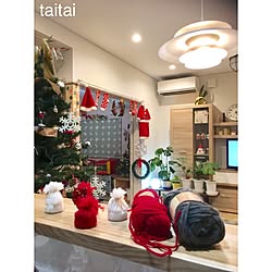 棚/赤ちゃん時代のサンタコス/ハンドメイド/クリスマスカラーは赤と緑/手芸...などのインテリア実例 - 2016-11-11 08:21:06