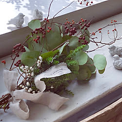庭の植物を飾る/南京ハゼの実/スワッグ/数年前のｻﾝｷﾗｲ/クリスマス...などのインテリア実例 - 2021-12-05 14:46:01