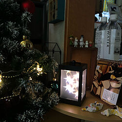 紙粘土猫/クゥさんカレンダー/クリスマスツリー/IKEAストローラー/ダイソー星形ライト...などのインテリア実例 - 2021-11-21 12:05:40