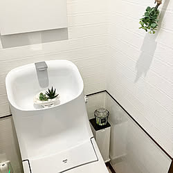 トイレの壁/保護シート/トイレ掃除が楽になる/シンプルナチュラル/DIY♡...などのインテリア実例 - 2023-04-23 17:51:30