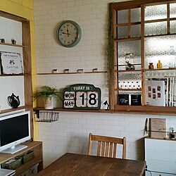 キッチン/窓枠DIY/棚DIY/収納DIY /壁紙はりかえのインテリア実例 - 2015-05-18 12:02:19
