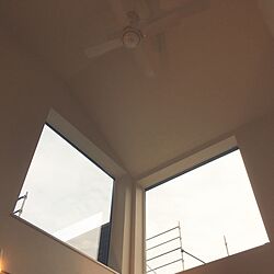 壁/天井/リビング/写真暗い/FIX窓/シーリングファン...などのインテリア実例 - 2017-01-30 01:36:00