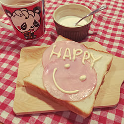 机/朝ごはんはパン派/100均/いいね！ありがとうございます◡̈♥︎/フォローありがとうございます♡のインテリア実例 - 2017-12-27 07:28:54