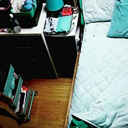 ベッド周り/初投稿 寝室/初めての投稿強化月間！/狭小を楽しむのインテリア実例 - 2017-04-12 23:28:40