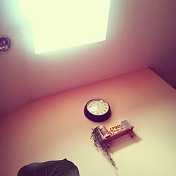 壁/天井/カメラマークいっぱい/セリア/リメイクペイント/ニトリの時計のインテリア実例 - 2014-04-23 12:39:45