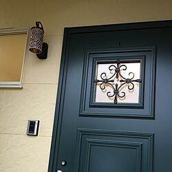 玄関/入り口/緑色の玄関ドア/緑色のドア/アイアンが可愛い/リース飾りたい...などのインテリア実例 - 2017-12-16 09:40:56