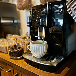 エスプレッソをダブルで/豆から挽けるコーヒーメーカー/全自動コーヒーマシン/コーヒーメーカー/デロンギ...などのインテリア実例 - 2023-03-03 15:31:42