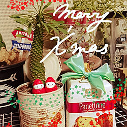 机/クリスマス/パネトーネ/リメ缶/ささやかな幸せ...などのインテリア実例 - 2018-12-24 22:46:02