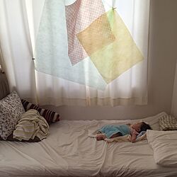 ベッド周り/赤ちゃんのいる暮らし/包装紙/リメイクおもちゃ/ひかり...などのインテリア実例 - 2016-07-20 07:27:30
