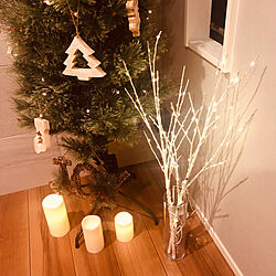 グレーの壁紙/クリスマス/クリスマスツリー150cm/LEDキャンドル/エコカラット...などのインテリア実例 - 2021-11-15 21:29:32