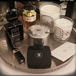 棚/diptyque/CHANEL/PRADA/GUERLAIN...などのインテリア実例 - 2018-03-23 18:41:46