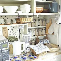 ミーツ/食器棚リメイク/DIY-tile/natural kitchen &/セリア...などのインテリア実例 - 2017-06-02 17:04:36
