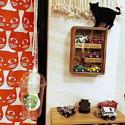 ダイソーライト/IKEA猫柄カーテン/monnちゃんのマクラメ/miyuちゃんのくれた黒猫ライト/ダイソーウッドボックス...などのインテリア実例 - 2022-11-20 23:31:33