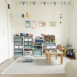 部屋全体/ダイソー スクエアボックス/ラグ/LEGOブロック/男の子部屋...などのインテリア実例 - 2017-06-21 21:10:57