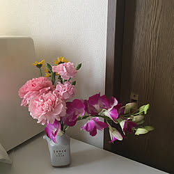 お花のある暮らし/花瓶の代用品のインテリア実例 - 2021-02-13 09:54:12