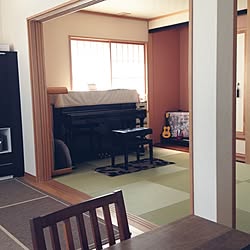 部屋全体/ダイニングから和室の眺め/黄色のウクレレ/家庭訪問までの時間持て余す…のインテリア実例 - 2014-04-23 12:43:51