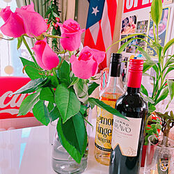 ワイン/ピンクのバラ/フラワーベース/薔薇/3コインズ...などのインテリア実例 - 2021-02-19 16:23:27