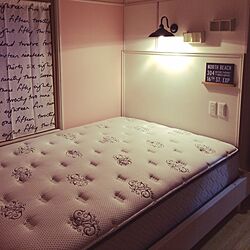 ベッド周り/ピンクの壁/カーテン/IKEA/ペンキ塗り...などのインテリア実例 - 2015-10-12 17:05:39