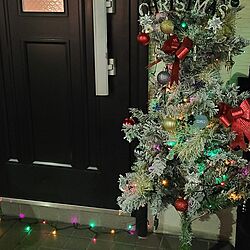 玄関/入り口/100均/クリスマスツリー150cm/ソーラーライトのインテリア実例 - 2023-11-26 22:18:10