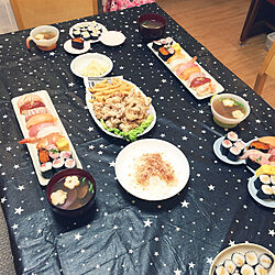 お寿司おいしかった/雛祭り食卓/キャンドゥ/机のインテリア実例 - 2020-03-07 21:06:22