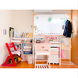 テーブルクロスでカーテン風/テーブルクロス/学習机/100均/子ども部屋...などのインテリア実例 - 2022-10-13 14:32:53