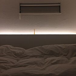 ベッド周り/ディフューザー/ベッド/間接照明のインテリア実例 - 2016-09-04 08:58:43