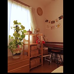 リビング/電子ピアノ/観葉植物/ポトス/キッズデスクDIY...などのインテリア実例 - 2016-12-21 12:03:40