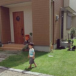 玄関/入り口/男の子と暮らす/こどものいる暮らし/芝生の庭/芝刈り...などのインテリア実例 - 2020-07-16 12:34:18