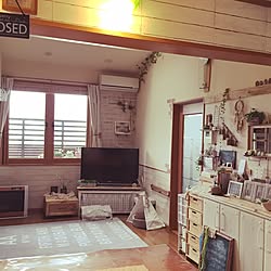 部屋全体/壁紙屋本舗/リメイクシート/サイドボードリメイク/テレビ台リメイク...などのインテリア実例 - 2017-05-12 07:44:25