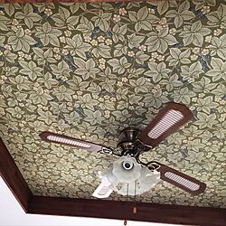 ベッド周り/天井/WALPAさんの壁紙/William Morris/入居前...などのインテリア実例 - 2017-04-02 14:33:42