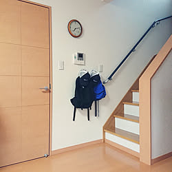 玄関/入り口/IKEA/階段手すりDIY/壁掛け時計/階段のインテリア実例 - 2018-08-29 07:15:48