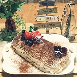 キッチン/ケーキ作りましたσ(^_^;)/ブッシュ・ド・ノエル/クリスマスケーキ/おしゃれにするのって難しい…...などのインテリア実例 - 2016-12-23 18:18:21