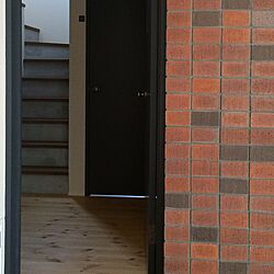 玄関/入り口/タイル壁/モルタル階段のインテリア実例 - 2016-11-15 01:05:15
