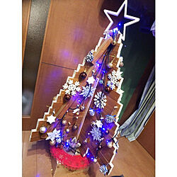 リビング/手作りオーナメント/木のクリスマスツリー/手作りクリスマスツリー/クリスマス...などのインテリア実例 - 2020-12-13 12:47:35