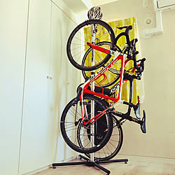 スミノエカーテン/自転車ラック/自転車のある部屋/マンション暮らし/リリカラ壁紙...などのインテリア実例 - 2023-02-05 12:18:43