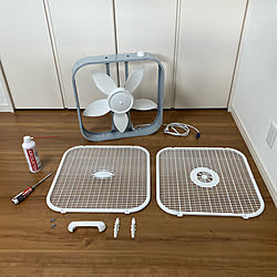 さすがアメリカ製作り荒い！/Made in USA/外せるとこまで外してみた件/LASKO BOX FAN/大掃除...などのインテリア実例 - 2021-11-27 11:16:44