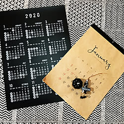 黒カレンダー購入できました♡/ハロウィンの雑貨も購入/セリアの雑貨/2020年カレンダー/ふぁいと‼︎...などのインテリア実例 - 2019-08-24 18:05:44