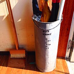 玄関/入り口/リメイク缶/DIY/アンティークのインテリア実例 - 2013-10-05 17:00:55
