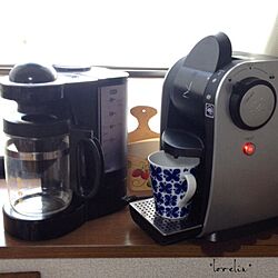 リビング/コーヒーが似合ううつわ/コーヒータイム/コーヒーメーカー/おうちカフェ...などのインテリア実例 - 2013-12-13 16:22:25