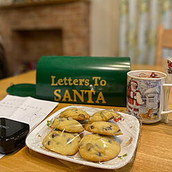 サンタへのクッキー/メリークリスマス☆/チョコチップクッキー/クリスマス/机のインテリア実例 - 2020-12-25 01:26:11