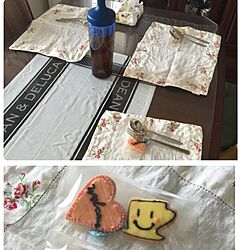 机/アフタヌーンティー/ランチョンマット♬/テーブルコーデ/アイシングクッキーのインテリア実例 - 2015-05-14 16:29:11