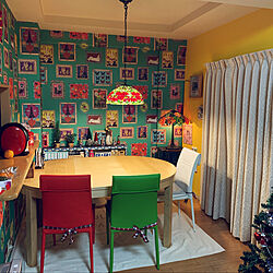 カラフルな椅子/カラフルな部屋/ミッフィ色/黄色の壁紙/ナタリーレテの壁紙...などのインテリア実例 - 2021-12-16 20:48:30