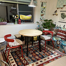 おにゅー♡/丸テーブルと椅子はIKEA/赤色好き♡/素敵な商品✨/フカフカ♡...などのインテリア実例 - 2022-01-19 18:59:23