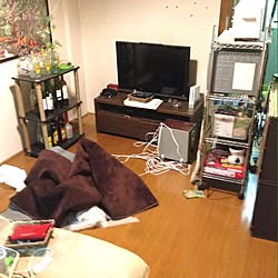 部屋全体/雑貨/お酒の瓶/100均/DIY...などのインテリア実例 - 2013-10-11 23:37:34