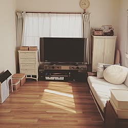 部屋全体/断捨離しなきゃ/物が多すぎる/すぐぐちゃぐちゃになるのはなぜだろう/リビングのインテリア実例 - 2017-03-11 17:19:39