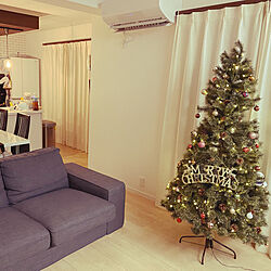 ダイソーの飾り/IKEAのソファー/アルザスツリー180/クリスマスツリー/クリスマス...などのインテリア実例 - 2021-11-24 22:34:29