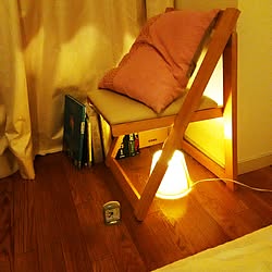 ベッド周り/床照明/布団派です。/椅子利用/くつろぎタイムのインテリア実例 - 2015-12-09 21:48:09