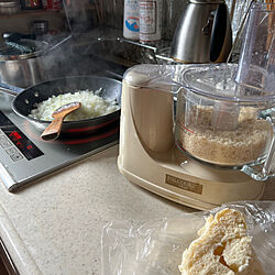 ハンバーグ/料理は嫌い/新たま/手作り食パンでパン粉/IKEAのフライパン...などのインテリア実例 - 2023-05-26 07:51:45